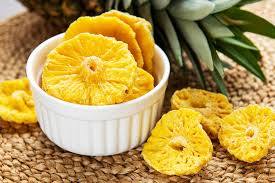 How to Include Dried Pineapple in a Balanced Diet?